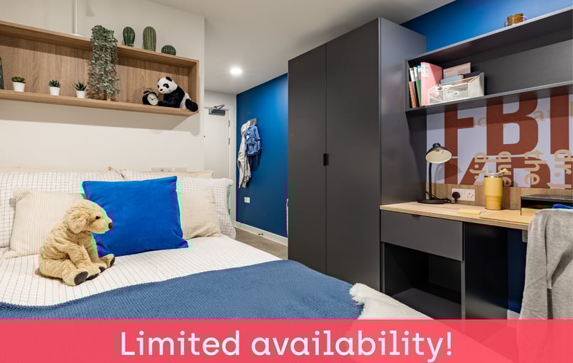 Premium En Suite, Croft Court, 16 Stokes Croft, St Paul's, Bristol - Image 1